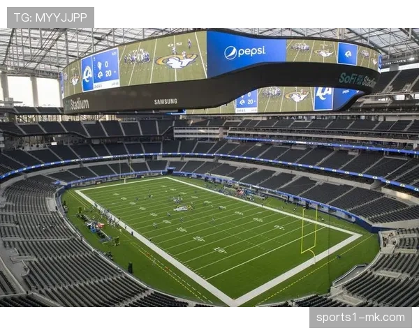 索菲·英格尔职业生涯转折点 转会布里斯托尔城