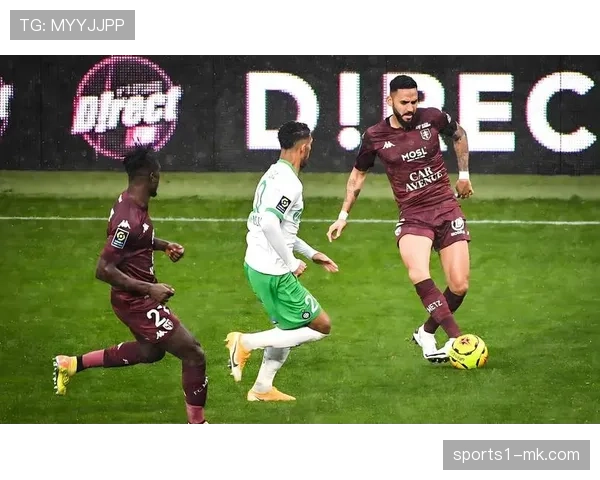 梅斯整体防守提升，后卫夸奥发挥重要作用